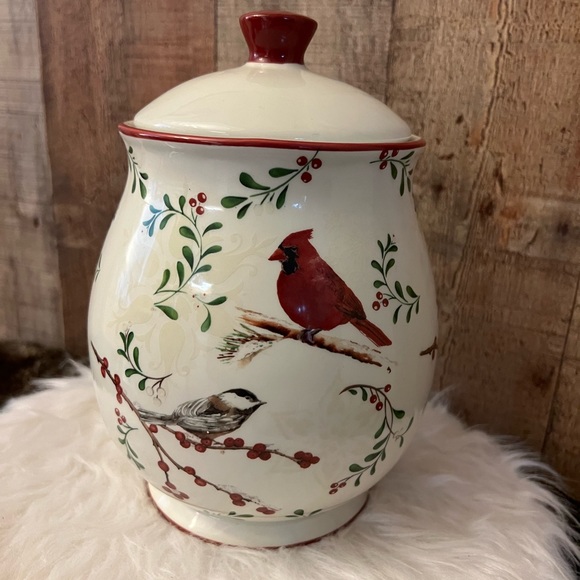 Retired Better Homes and Garden Cardinal Cookie Jar - Picture 3 of 10